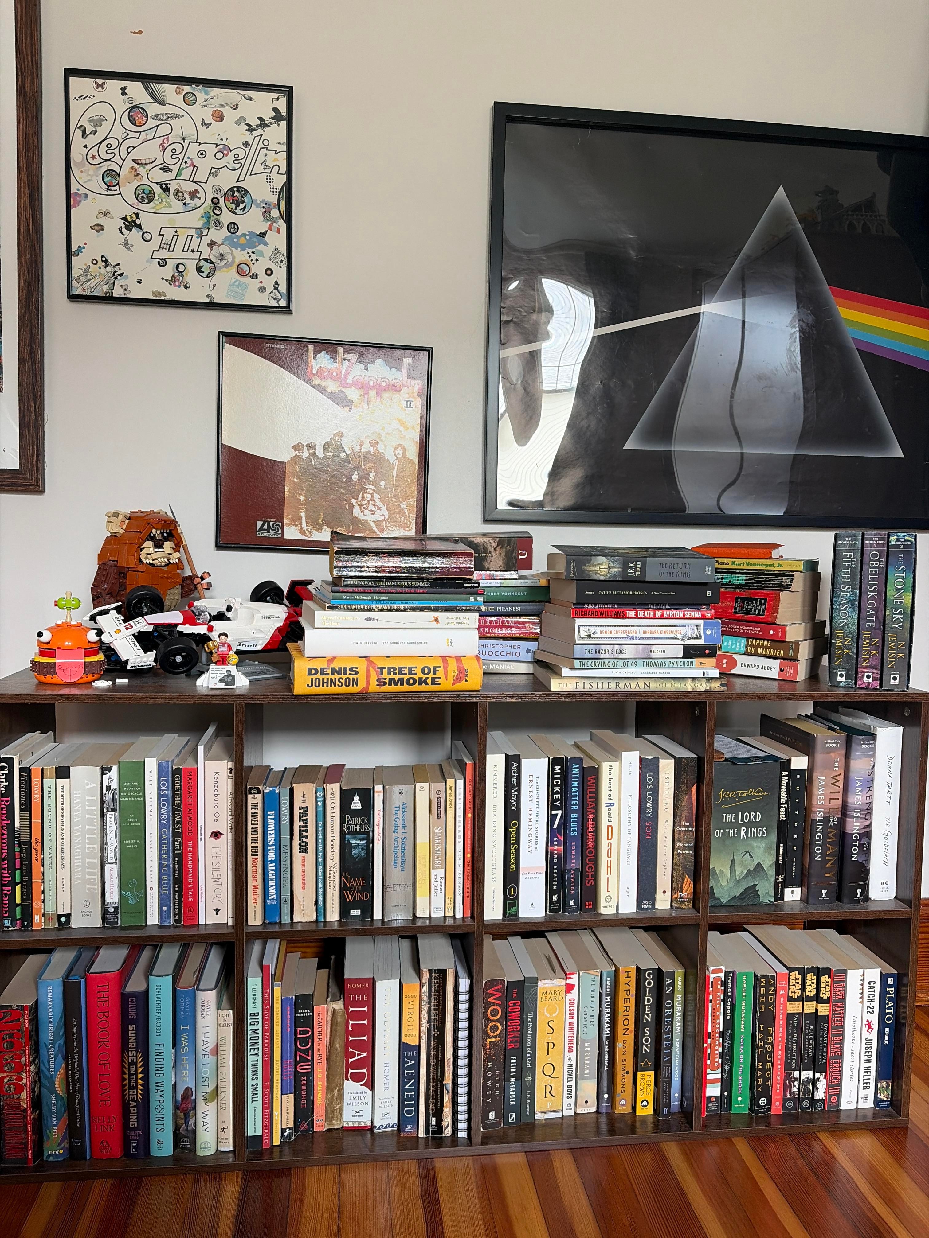 Bookshelf collection